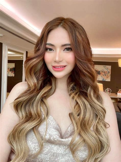 shiena yu nude|SHIENA VERZOSA YU Nude .